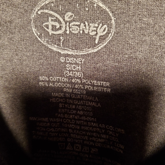 Disney Mickey Mouse All American Classic men's Small Shirt Vtg Style - Picture 2 of 2